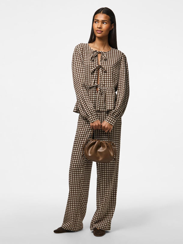 Product PANTALÓN DULLIE - Chicory Coffee Checks:White - Image 5