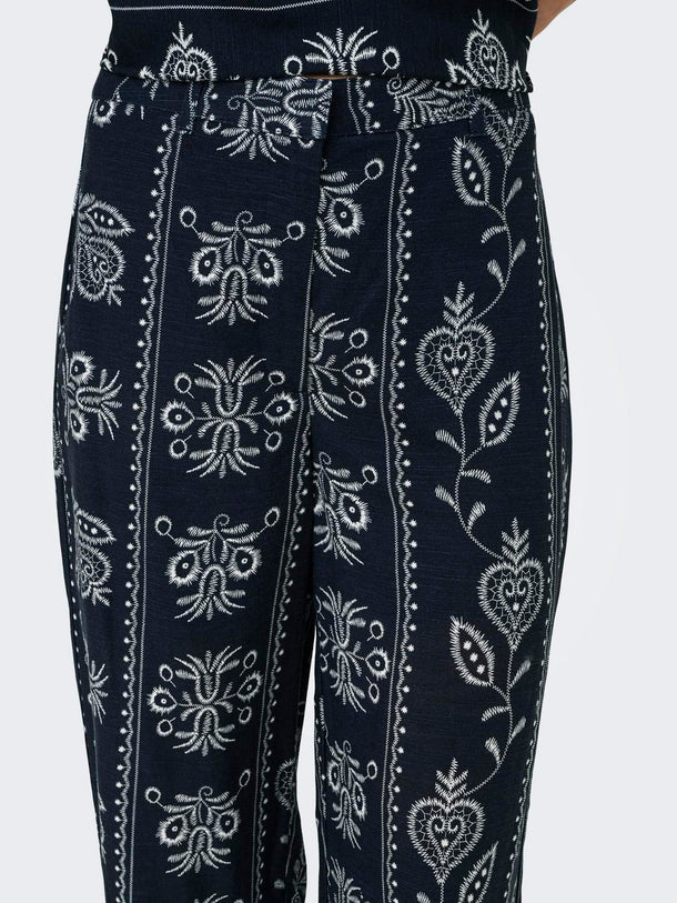 Product PANTALÓN CROPPED LINO ESTAMPADO SOLAR-Total Eclipse AOP:CLOUD DANCER FLOWER - Image 6