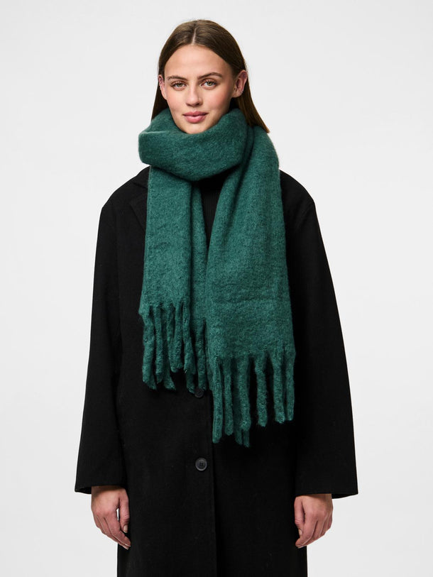Product BUFANDA NIKITA - Trekking Green - Image 1