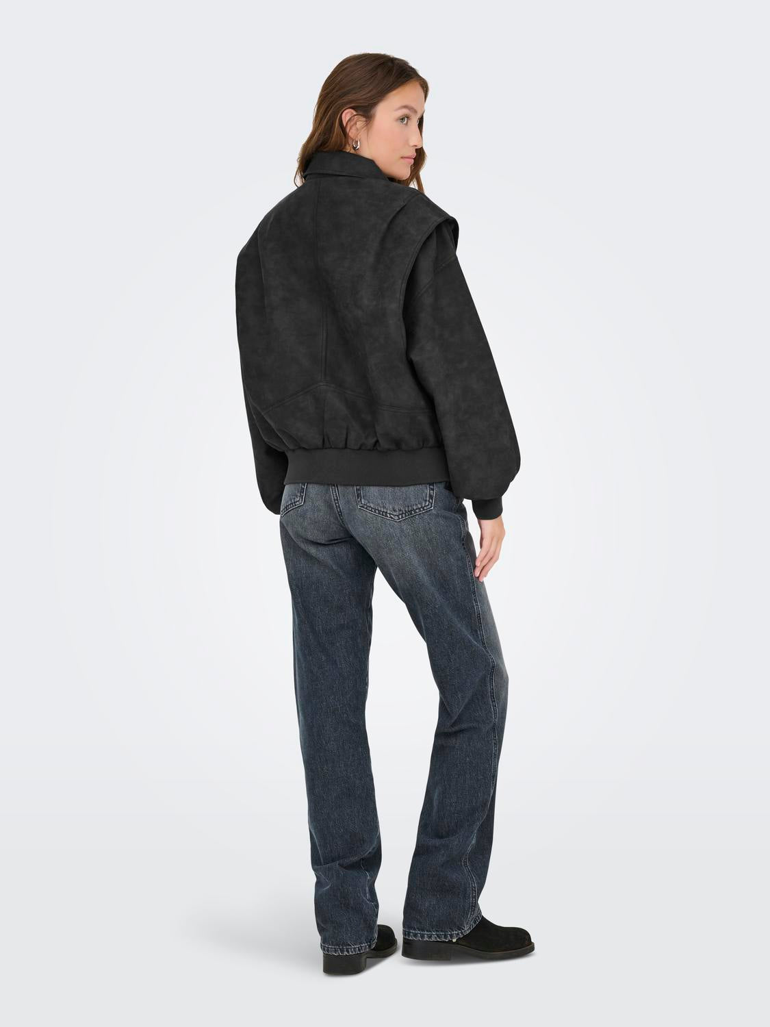 4852547