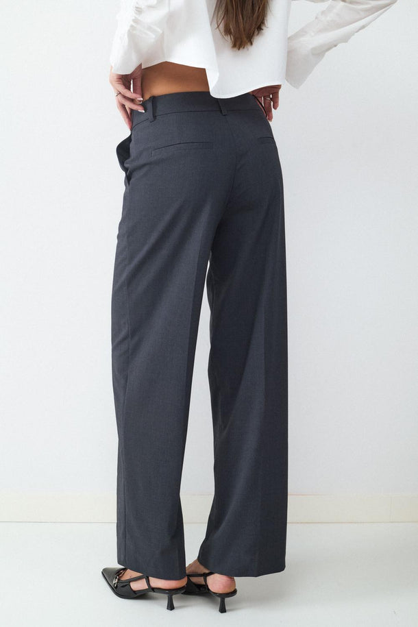 Product PANTALÓN WIDE LEG BMK-Concrete Grey - Image 3