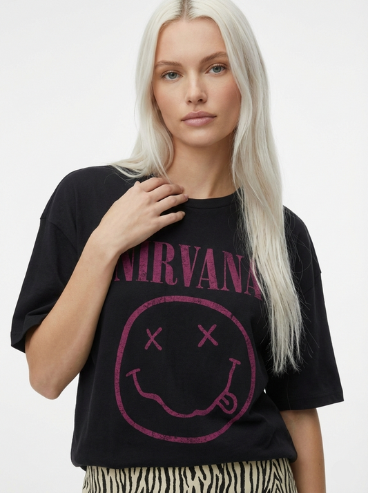 POLERA ESTAMPADA NIRVANA - Black Print:Smilling beaujolais
