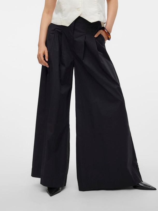 Product PANTALON KARMREN - Black - Image 1