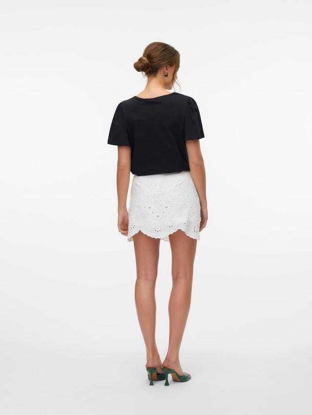 Product FALDA SHORT DE PUNTILLA ANILLE-Cloud Dancer - Image 3