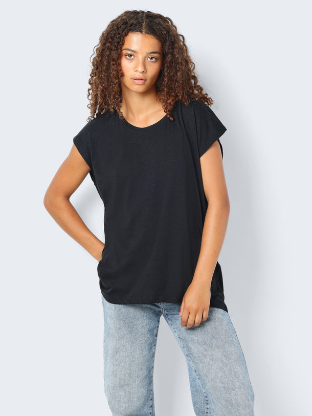 Product CAMISETA MATHILDE - Black - Image 7