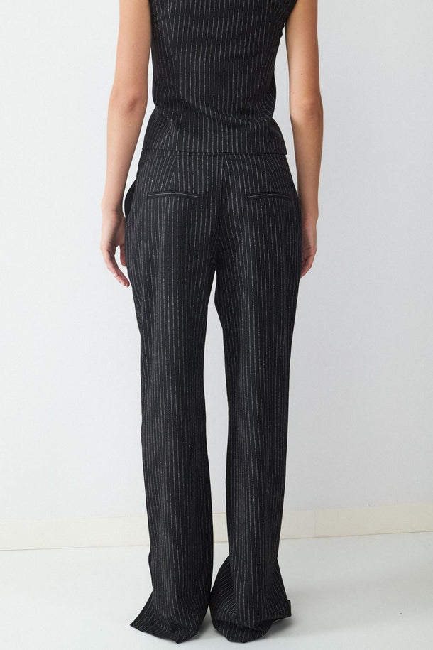 Product PANTALÓN ABERTURA RAYA DIPLOMÁTICA BMK-Black - Image 3