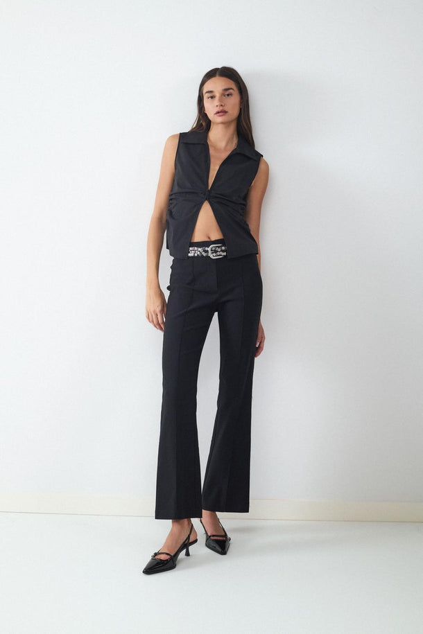 Product TOP CUELLO CAMISERO FRUNCIDO BMK-Black - Image 2