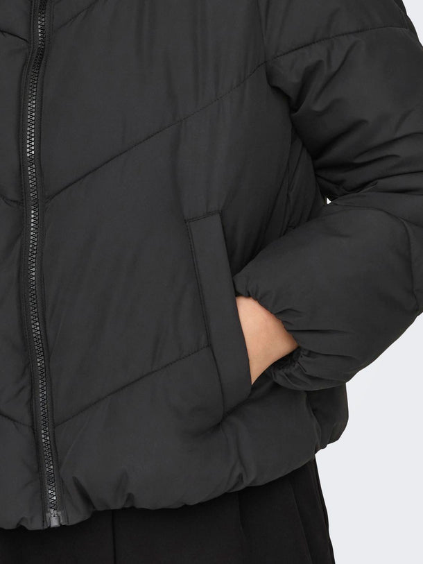Product CHAQUETA MAGGI - Black - Image 7