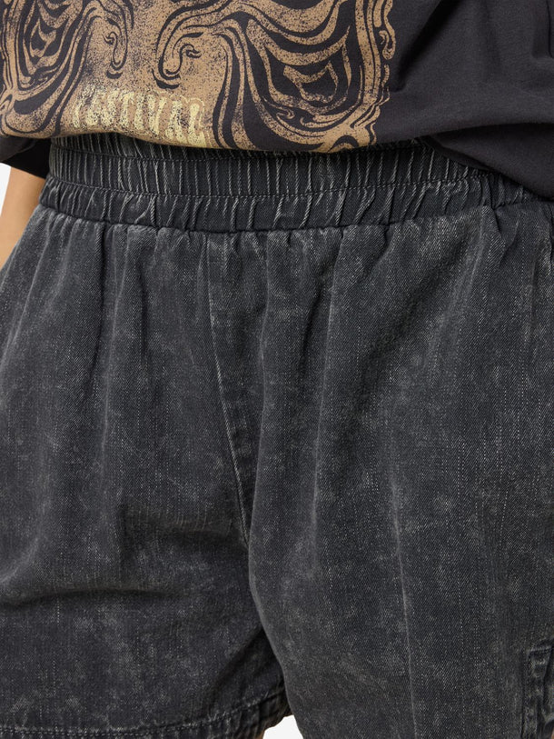 Product SHORT DENIM ACID WASH OREGON-Black Detail:WASHED - Image 6
