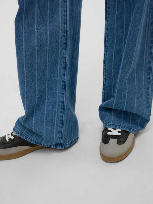 Product JEAN WIDE TIRO ALTO CON RAYAS KATHY-Medium Blue Denim Stripes:White - Image 6