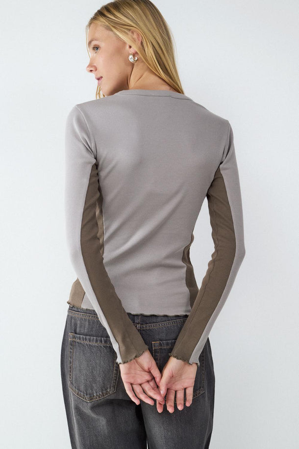 Product POLERA MANGA LARGA COLORES BMK-Dark Shadow - Image 3