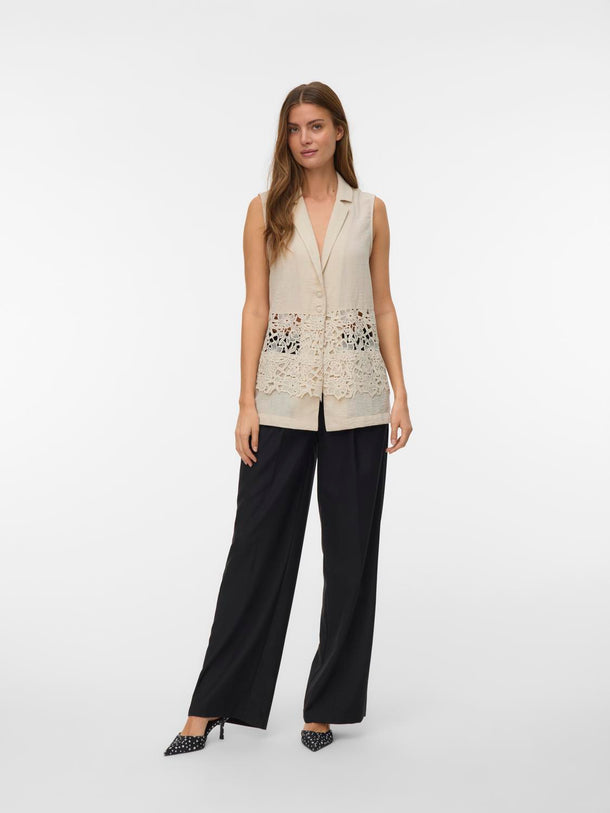 Product TOP SIN MANGAS AMIRA-Oatmeal - Image 1